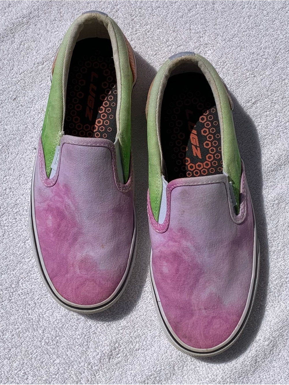 Lugz Clipper 2 Slip-On Sneakers in Vibrant Pink and Green Tie-Dye in Canvas